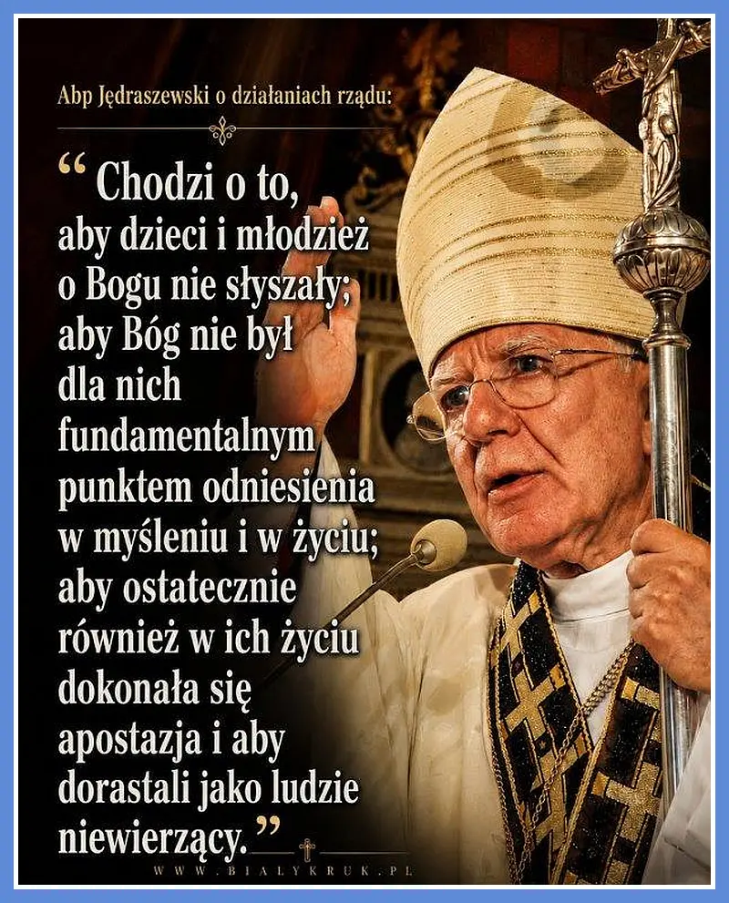 Kard. Marek Jędraszewski o działaniach rządu względem dzieci Marek Jędraszewski o dzieciach